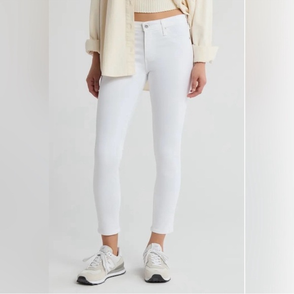 AG Abbey Ankle White Crop Petite Mid-Rise Super Skinny Ankle Jeans Size 26P - Picture 1 of 13